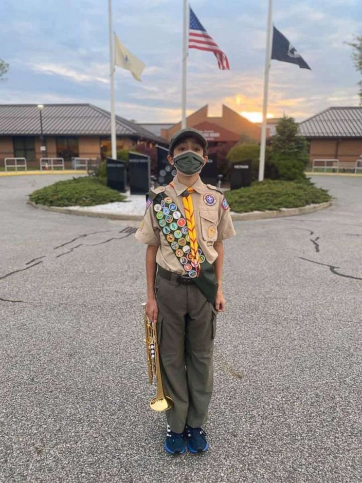 PHOTO: Alex Saldana, 13, plays "Taps" outside a New Jersey nursing home for veterans every night since April 8th.