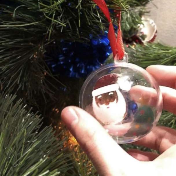 VIDEO: How to make a DIY temporary tattoo ornament for your Christmas tree