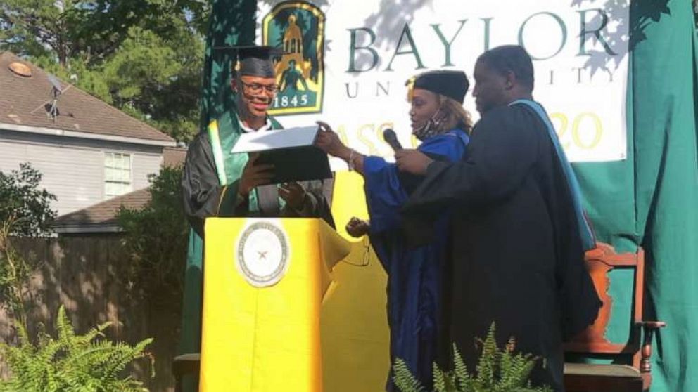PHOTO: Ayanna Tatum held a backyard graduation ceremony for her son, Baylor University graduate Derrick Williams.
