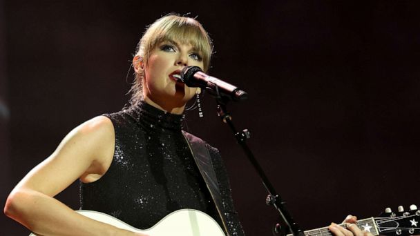 Taylor Swift announces 'Eras' tour: 'It's a journey through all of my ...