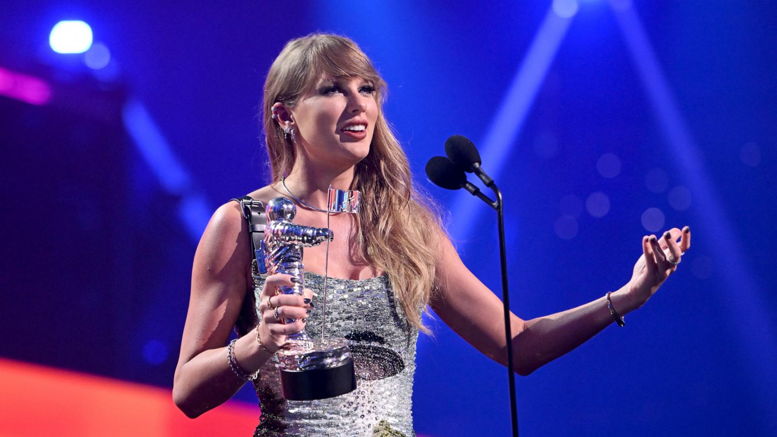 PHOTO: Taylor Swift accepts the Video of the Year award for "Fortnight" during the 2024 MTV Video Music Awards, September 11, 2024, in Elmont, New York.