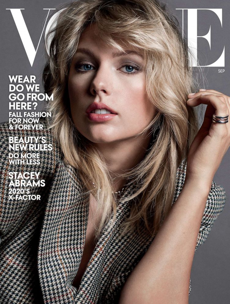 PHOTO: Taylor Swift on the cover of Vogue