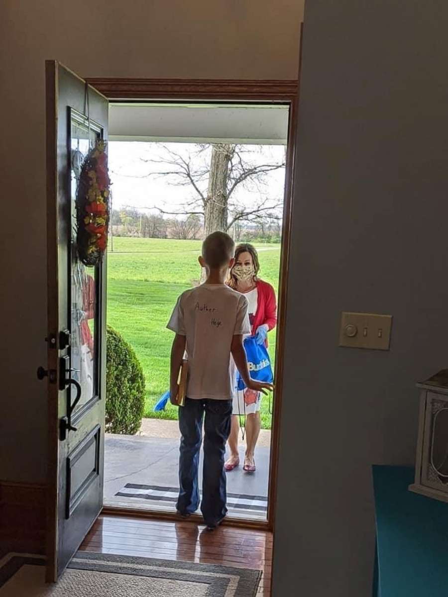 PHOTO: Shannon Anderson, of Rensselaer, Indiana, is known for her exciting end-of-year project where her third graders get to write, edit and illustrate their very own books. She recently went door-to-door to celebrate the projects with her students. 