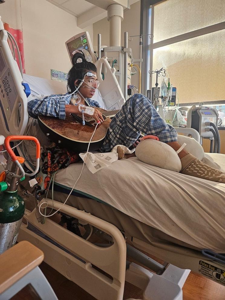 PHOTO: Matthew Perez endured an 18-hour surgery to repair a rare congenital heart condition, called anomalous aortic origin of a coronary artery, or AAOCA, at Texas Children’s Hospital. Matthew was able to play the guitar during his recovery.