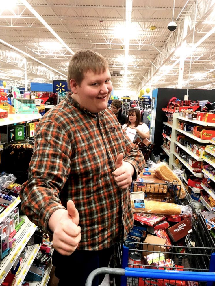 PHOTO: Michael Watson, of Canton, Ohio, weighed more than 300 pounds at the start of his weight loss.