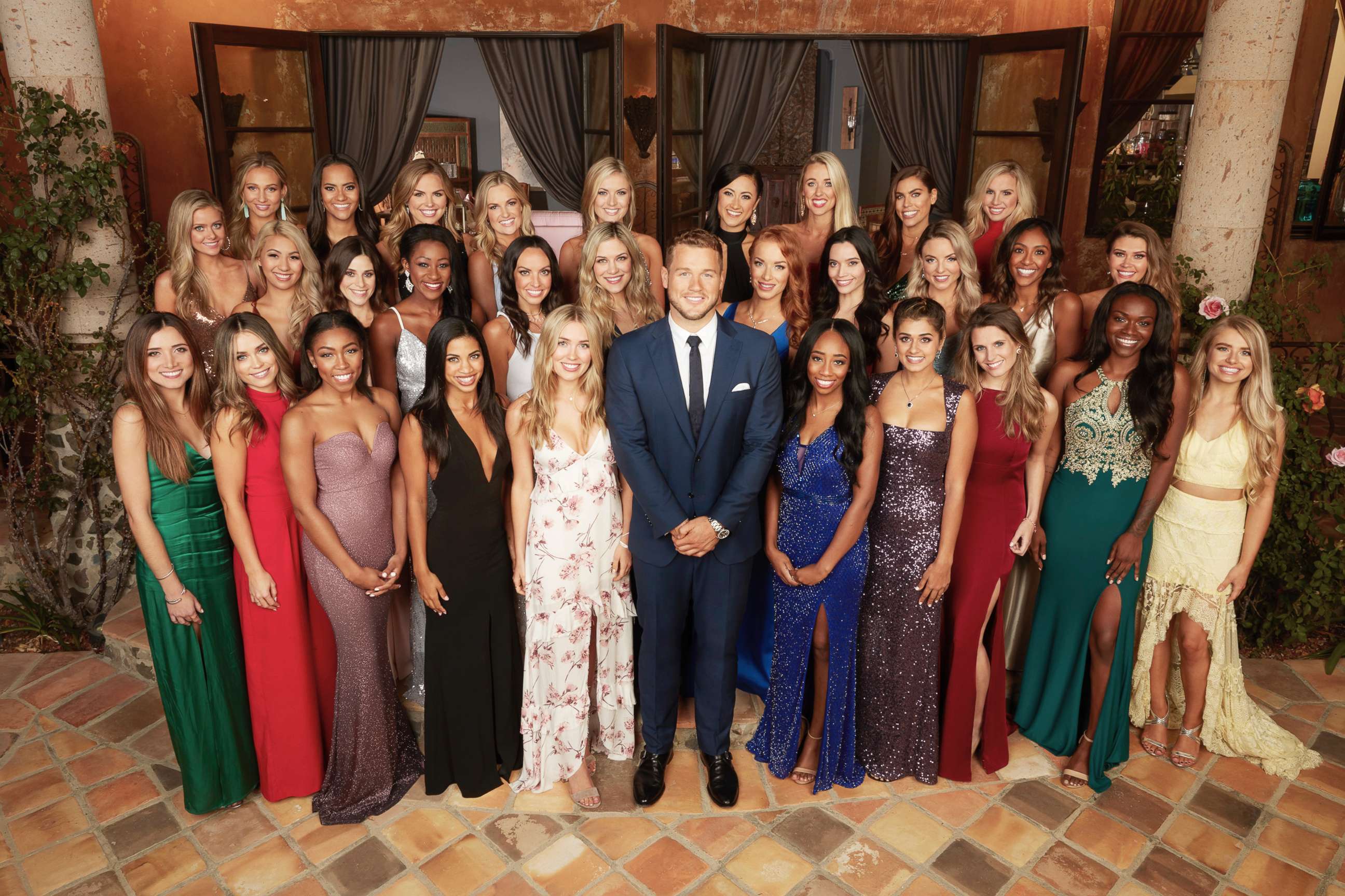 PHOTO: Colton Underwood is pictured with the cast of the new season of "The Bachelor."