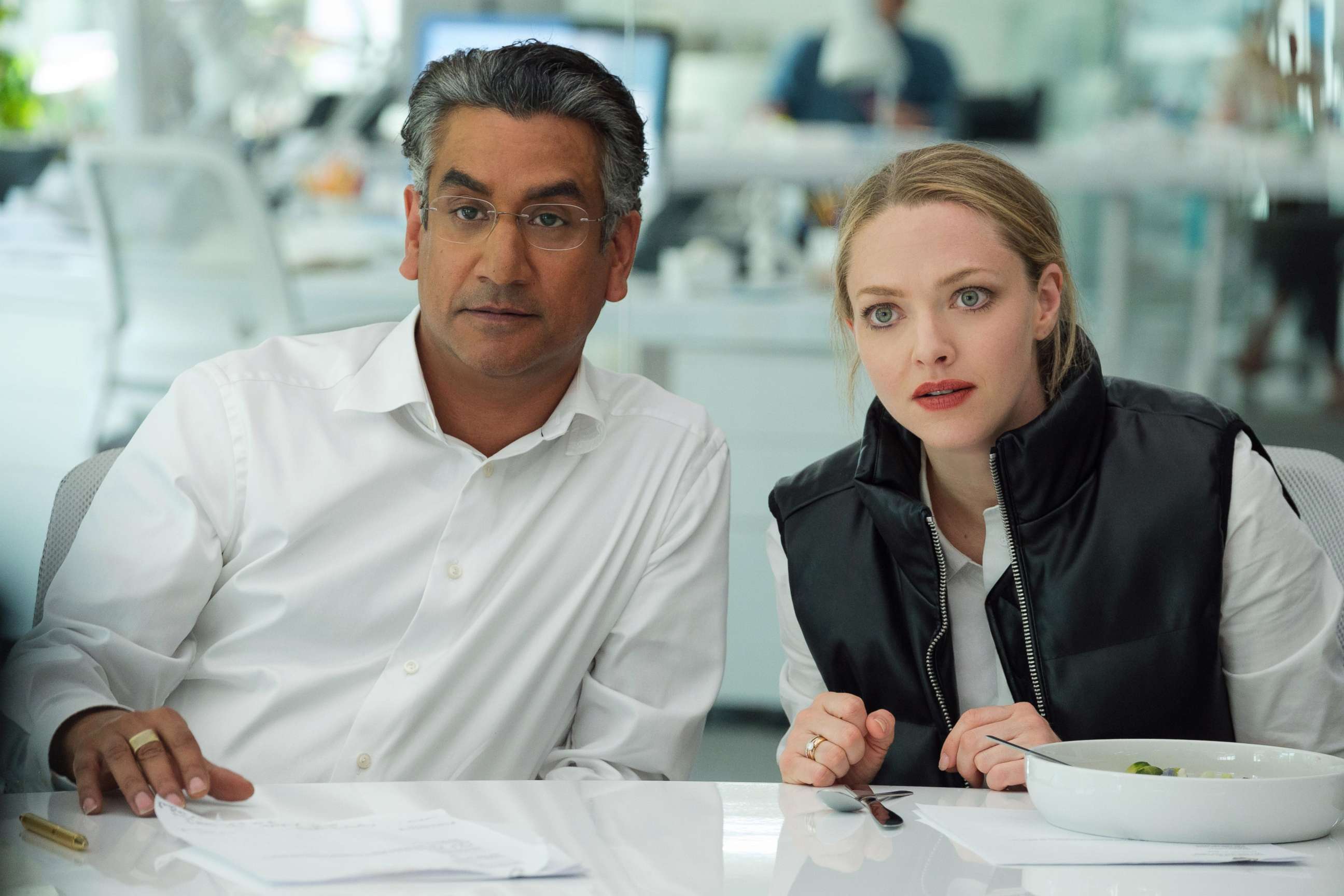 PHOTO: Naveen Andrews, left, and Amanda Seyfried in a scene from "The Dropout."