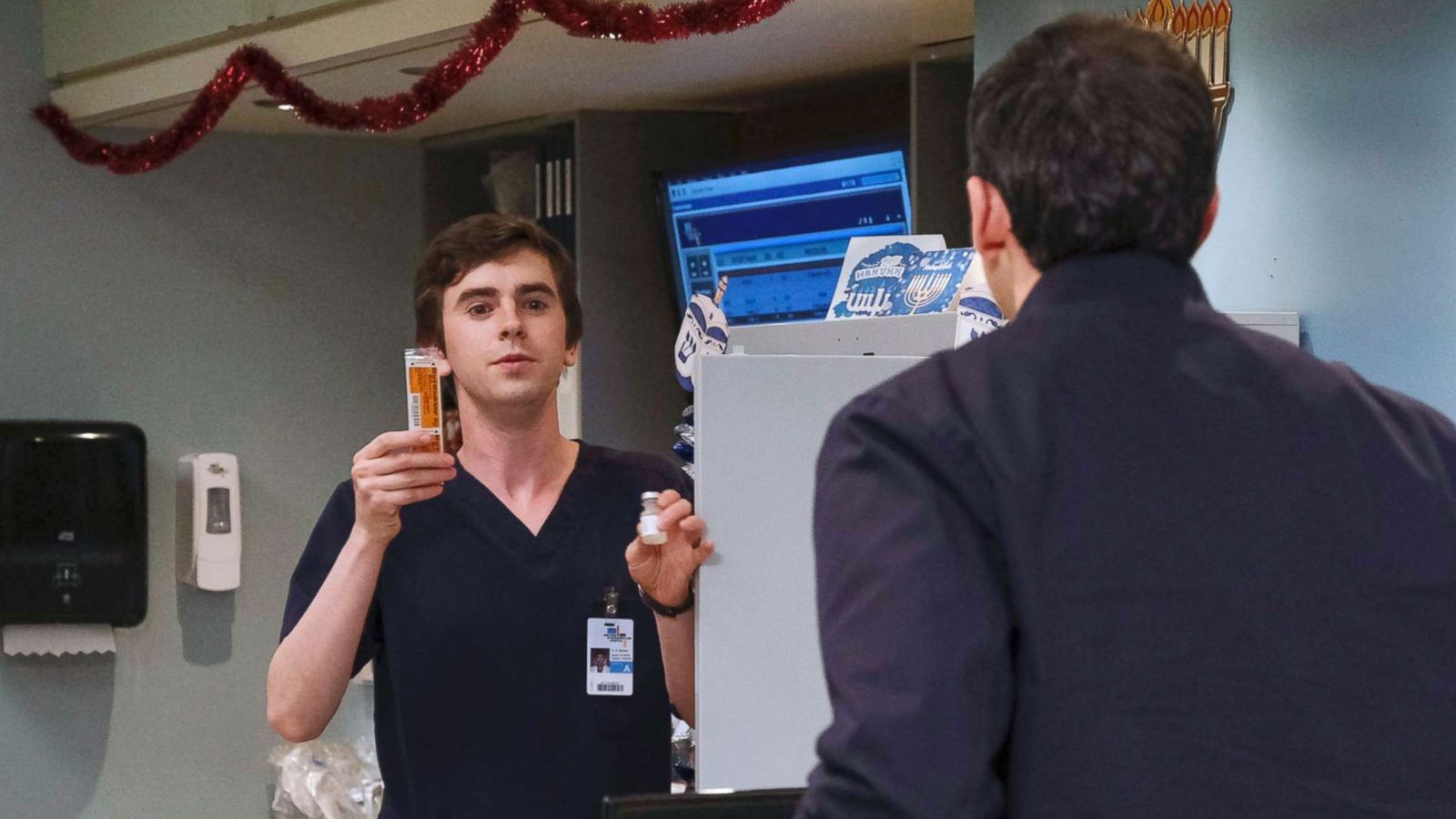 PHOTO: Freddie Highmore appears on "The Good Doctor."