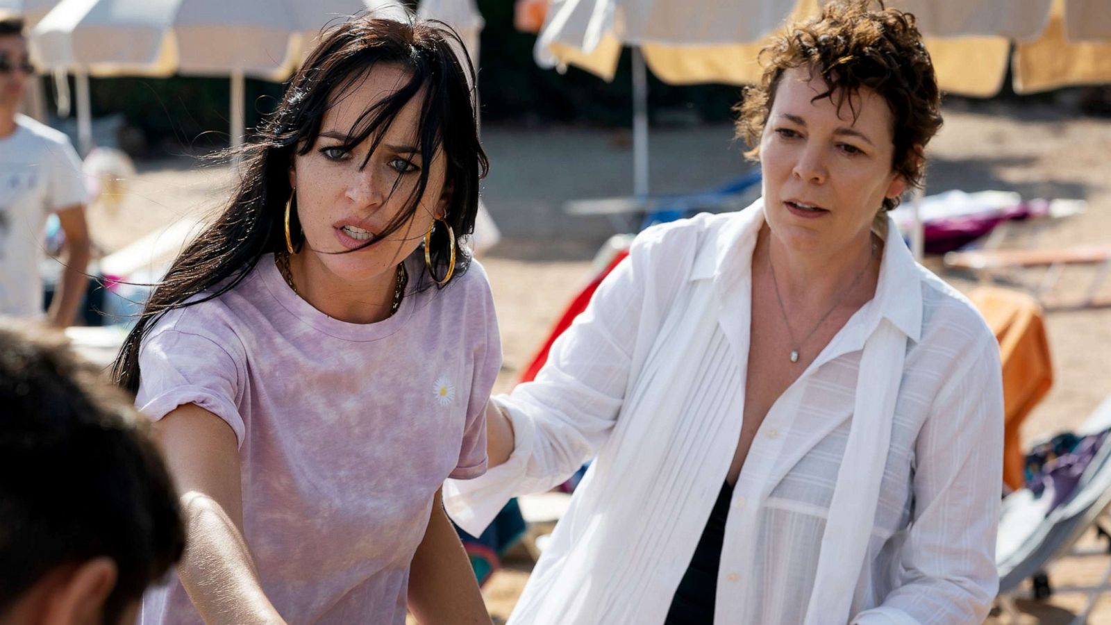 PHOTO: Dakota Johnson and Olivia Coleman star in "The Lost Daughter".