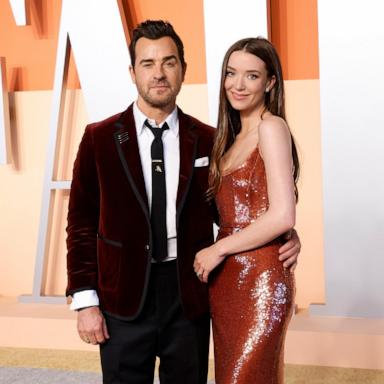 PHOTO: Justin Theroux and Nicole Brydon Bloom attend the 2025 Vanity Fair Oscar Party hosted by Radhika Jones at Wallis Annenberg Center for the Performing Arts on March 02, 2025 in Beverly Hills, California.