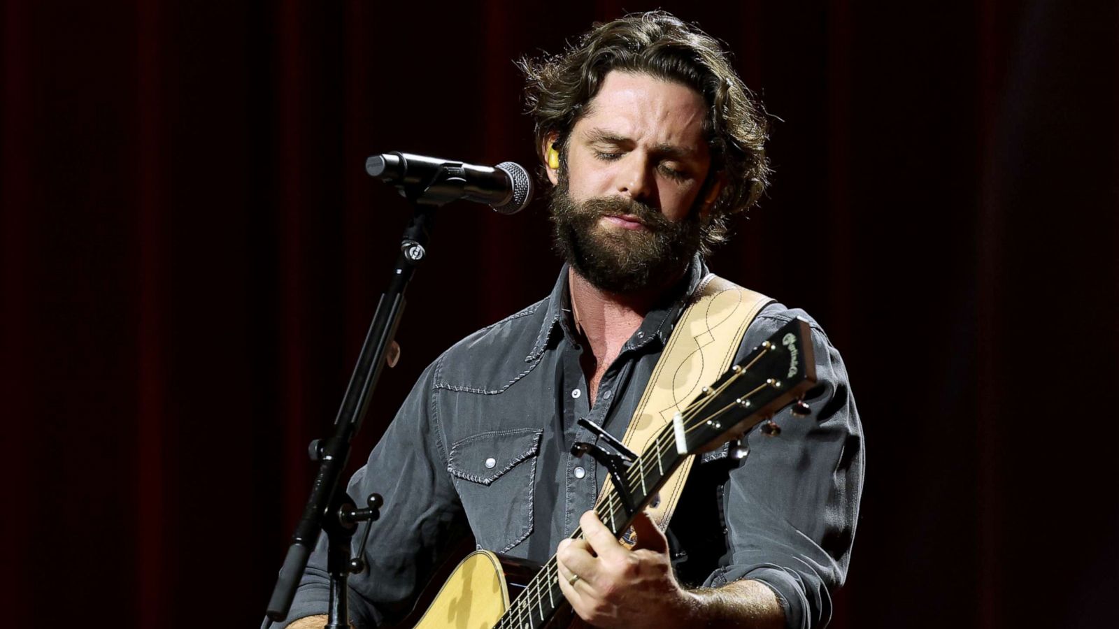 PHOTO: Thomas Rhett performs onstage during NSAI 2022 Nashville Songwriter Awards at Ryman Auditorium on Sept. 20, 2022 in Nashville.