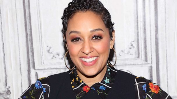 Tia Mowry Reflects On Learning To Love Her Natural Hair In Defiance Of Beauty Standards Good