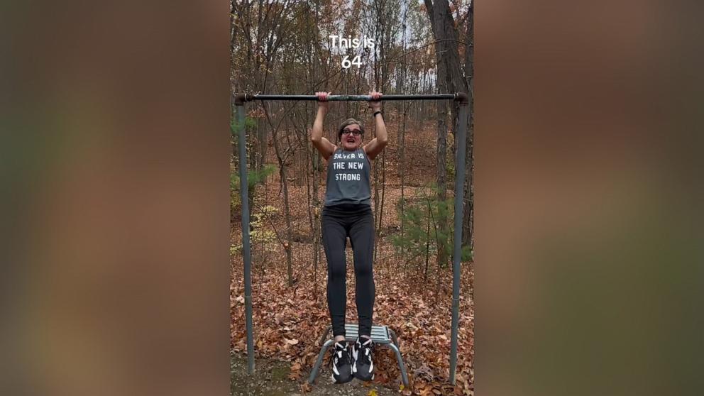 PHOTO: Teresa Burkett, 65, said she didn’t start focusing on pull-ups and building strength until her 50s.