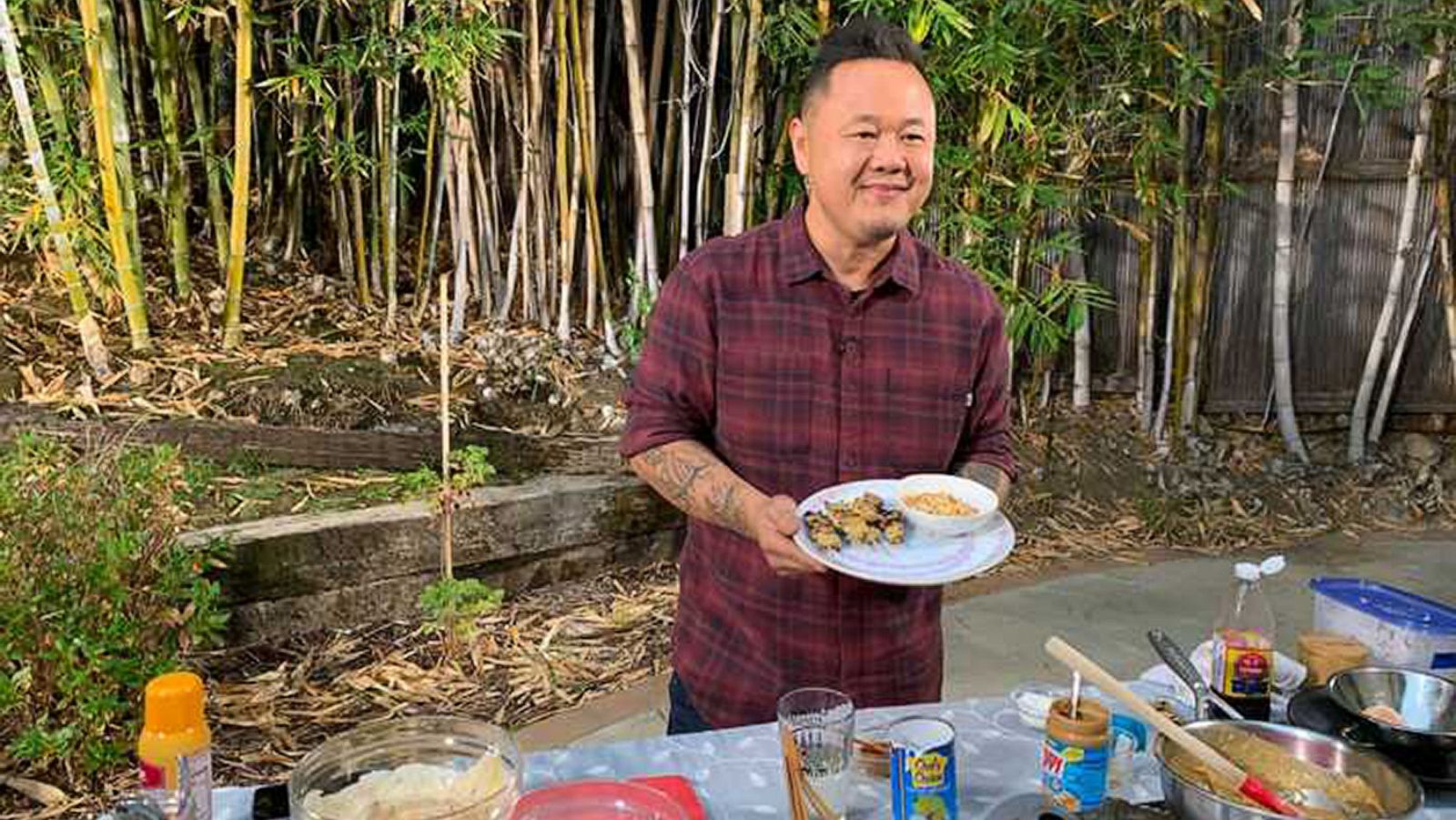 PHOTO: Jet Tila joins "GMA" to share his recipe for chicken satay with peanut sauce.