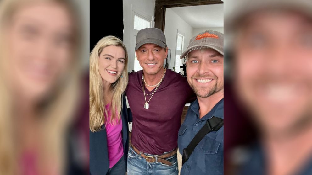 Tim McGraw causes a tizzy with tribute to rarely-seen family member