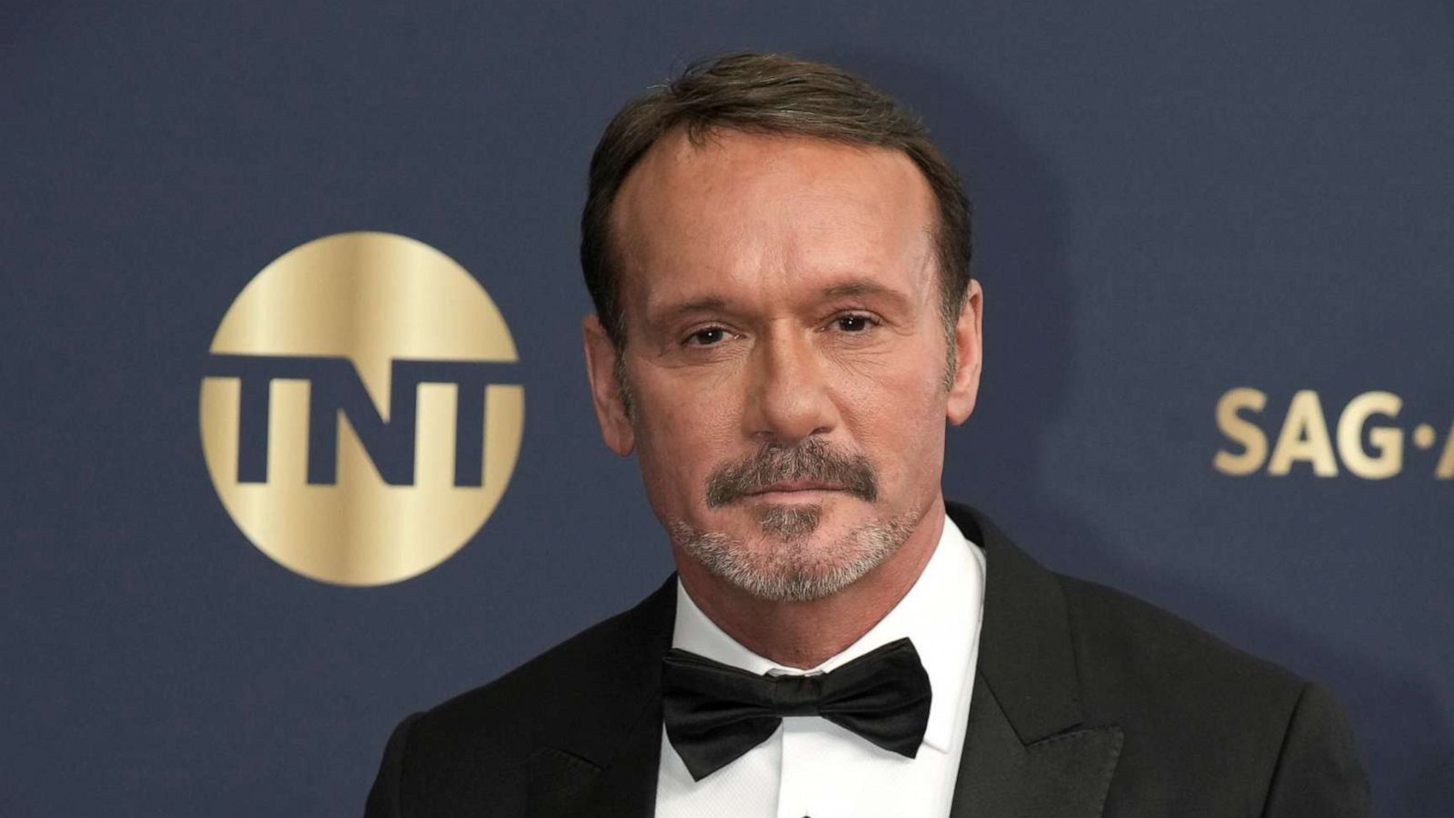 PHOTO: Tim McGraw attends the 28th Annual Screen Actors Guild Awards at Barker Hangar on Feb. 27, 2022, in Santa Monica, Calif.