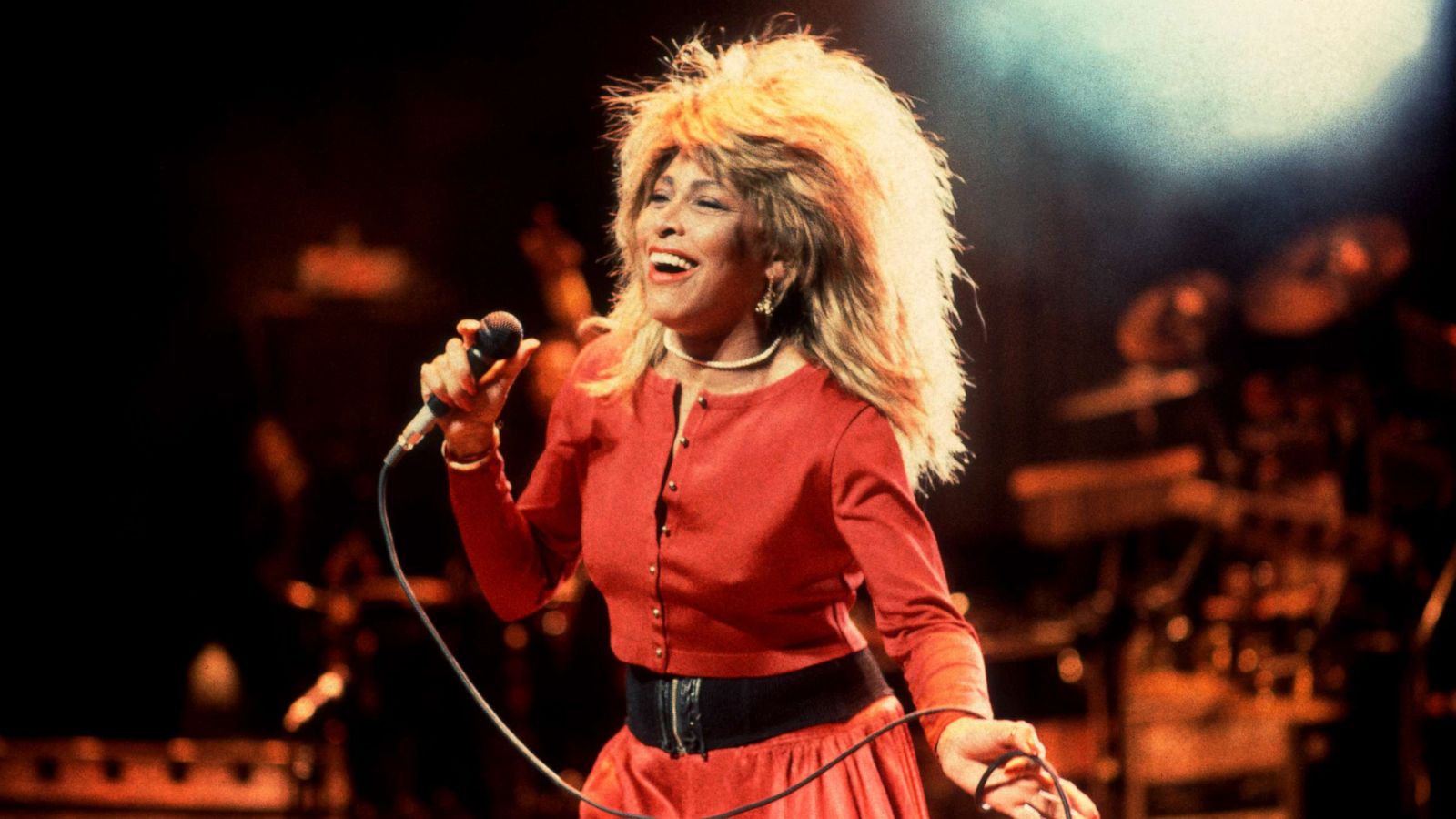 PHOTO: American R&B and Pop singer Tina Turner performs onstage at the Poplar Creek Music Theater, Hoffman Estates, Illinois, September 12, 1987.