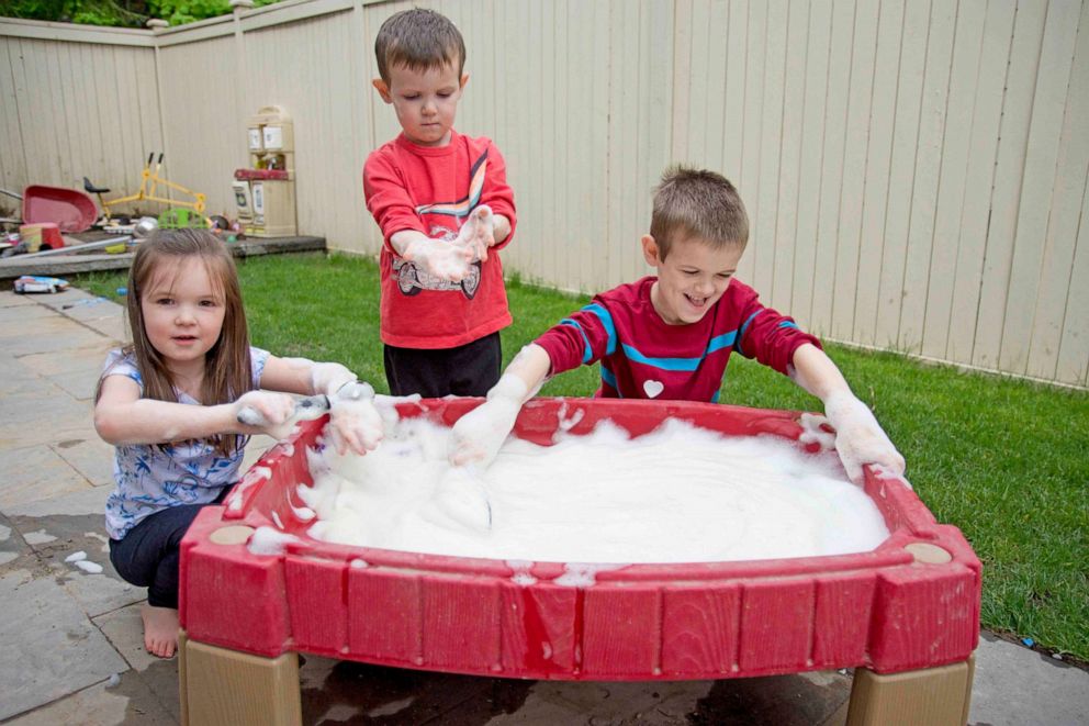 PHOTO: Susie Allison, the mom of three behind the popular website and parenting Instagram account, Busy Toddler, joins GMA's Ginger Zee to make Bubble Foam.