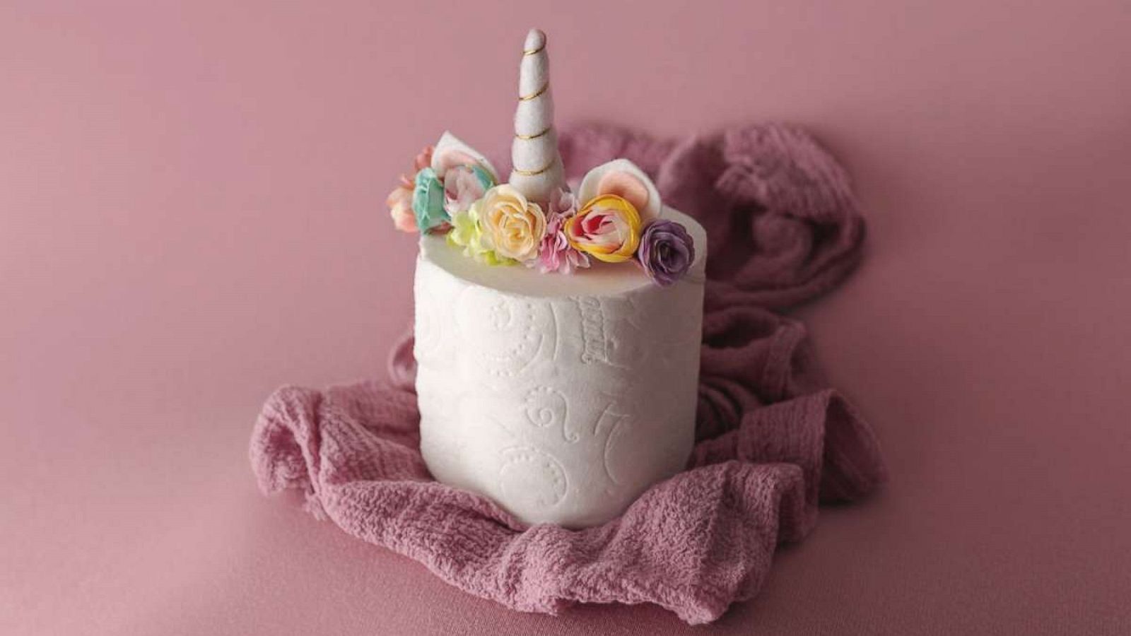 PHOTO: Connecticut photographer Kristin Vacca staged a newborn photo shoot with toilet paper after her business closed due to coronavirus.