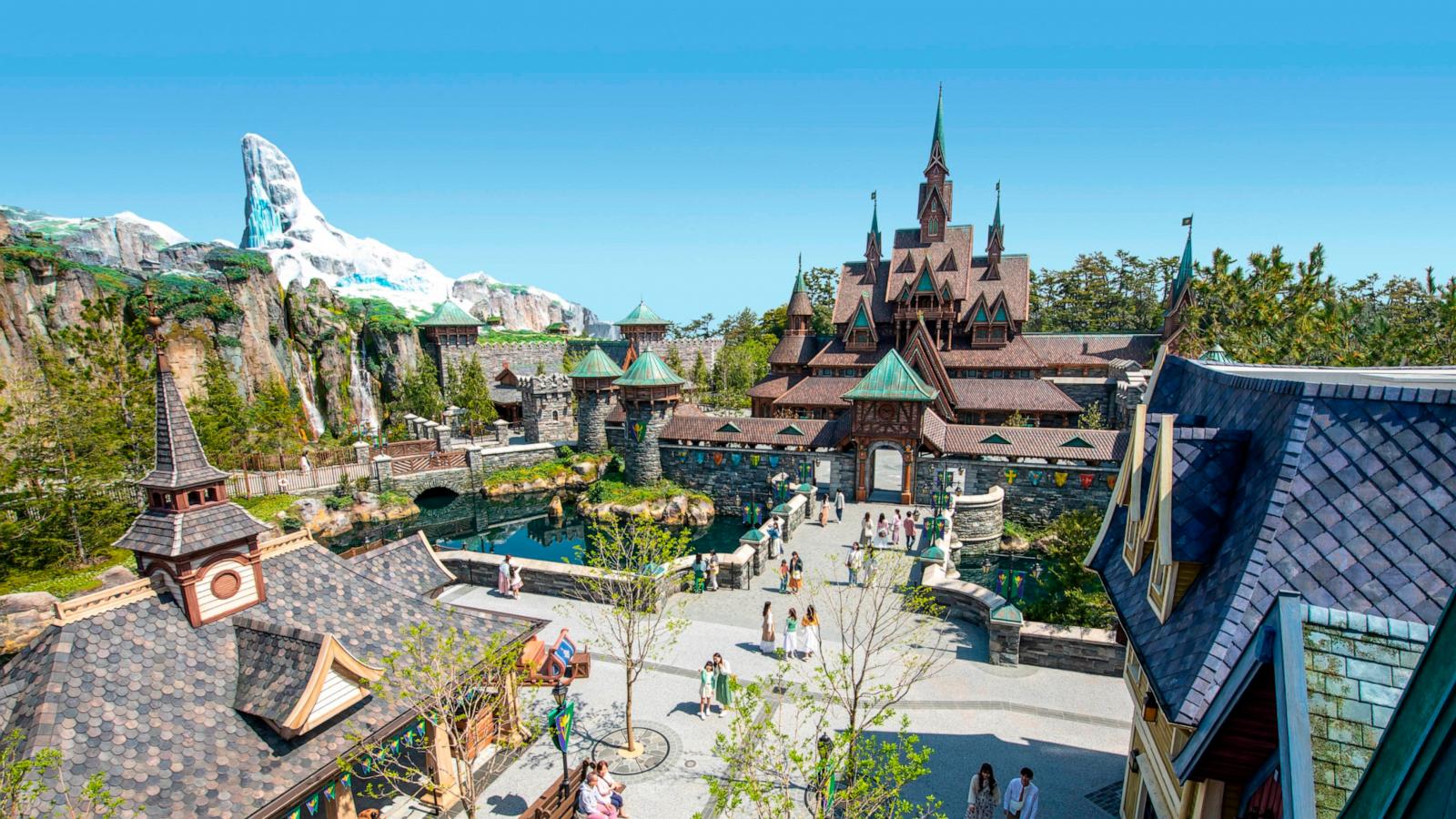 1st look at Fantasy Springs new attractions, hotel coming to Tokyo