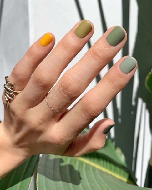 Autumn nail color palettes to fall for: Try these ombré nail