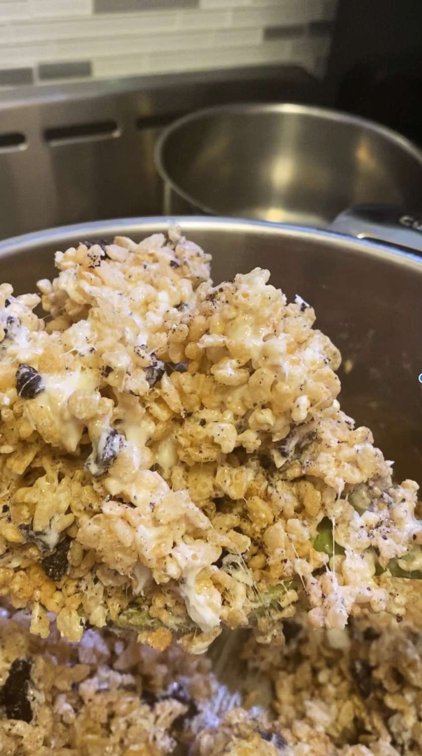 PHOTO: Chef Tracy Wilk's Oreo Krispies recipe is one recipe among many that she bakes for hospital workers on the front lines of the pandemic.