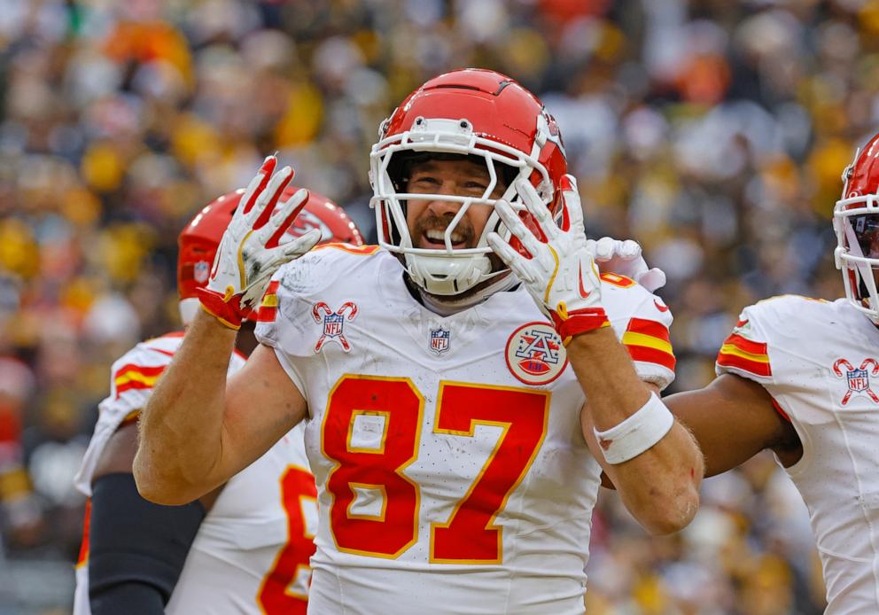 PHOTO: Travis Kelce #87 of the Kansas City Chiefs in action against the Pittsburgh Steelers on Dec. 25, 2024 in Pittsburgh.