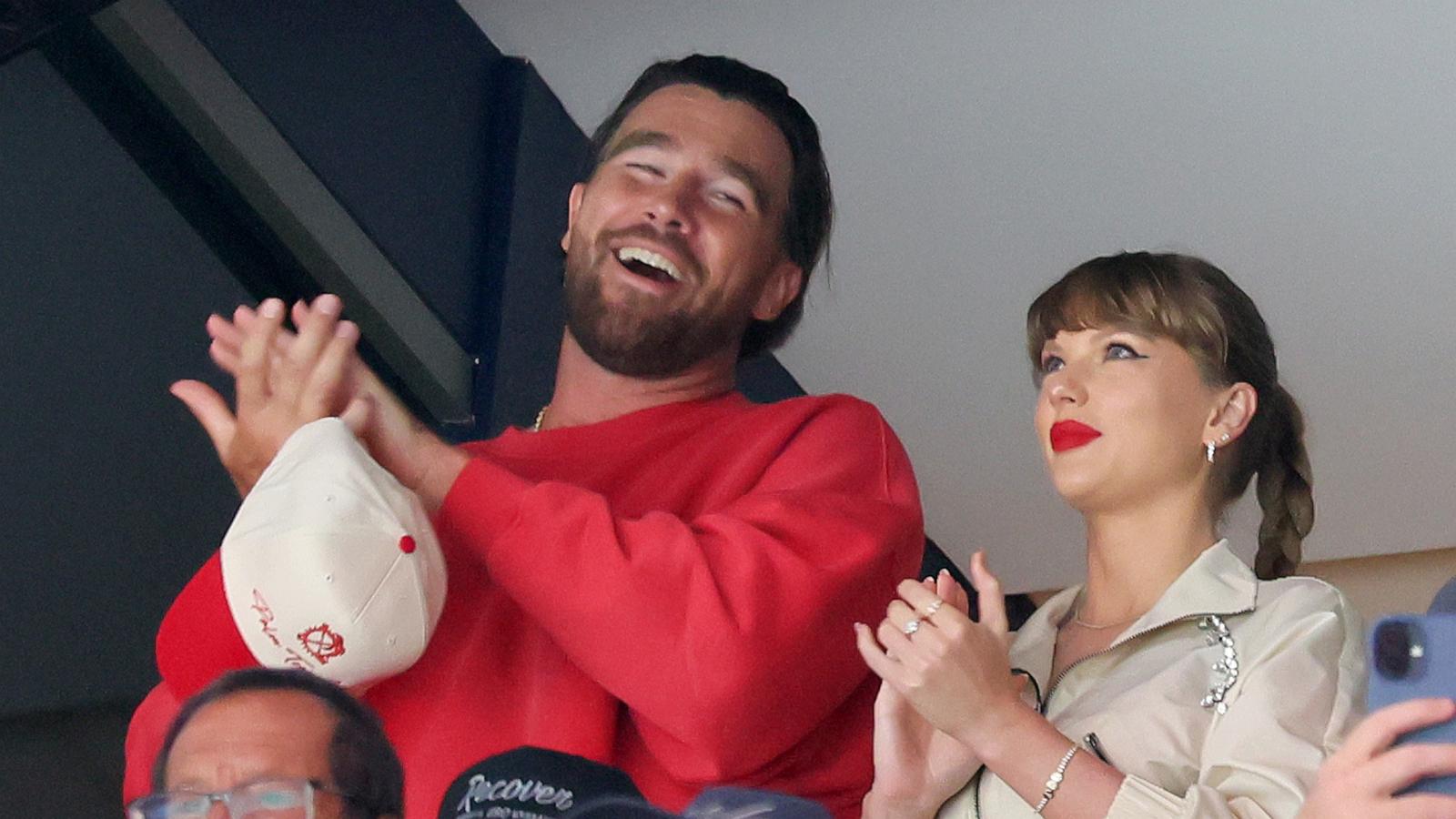 PHOTO: Travis Kelce, left, and Taylor Swift react as the Edmonton Oilers and the Florida Panthers play during the first period in Game Four of the 2025 Stanley Cup Final at Amerant Bank Arena, on June 12, 2025, in Sunrise, Fla.