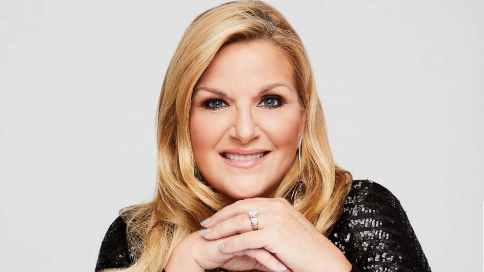 PHOTO: Country superstar Trisha Yearwood will host the 10th annual CMA Country Christmas, the two-hour music celebration that airs on ABC during the holiday season.