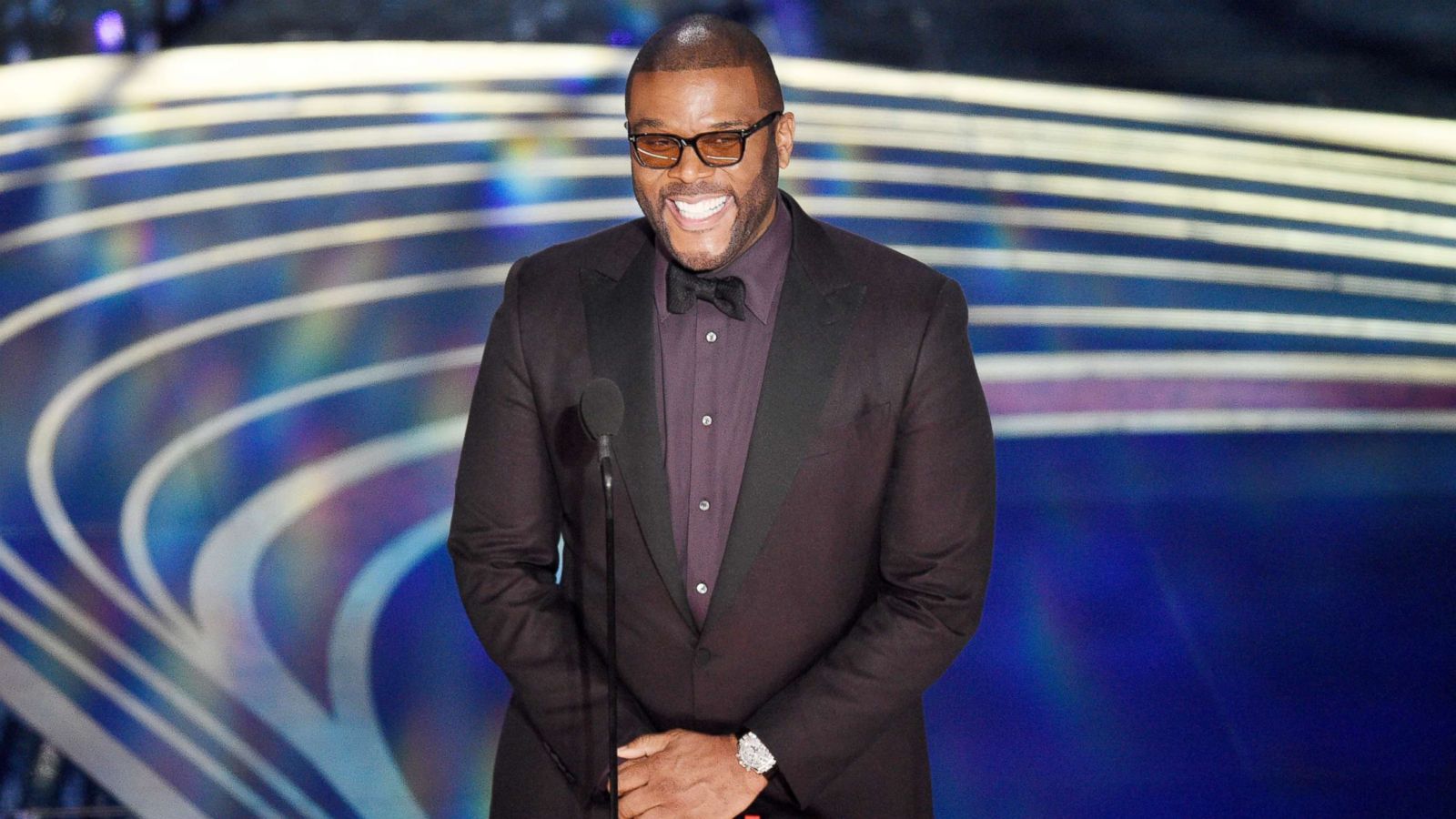 PHOTO: Tyler Perry presents the award for best cinematography at the Oscars, Feb. 24, 2019, at the Dolby Theatre in Los Angeles.