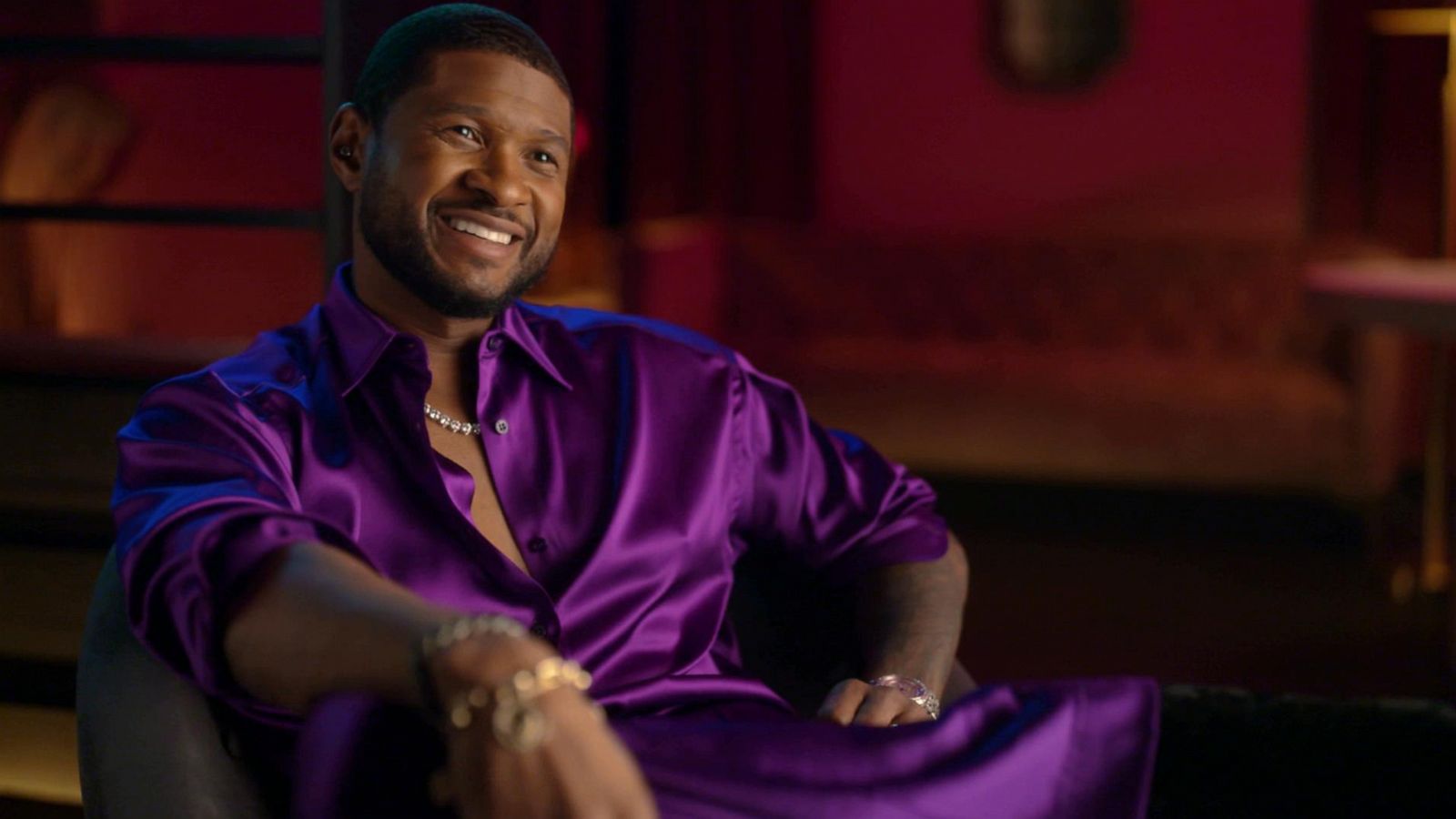 PHOTO: Usher sits down with ABC News for the special, "Black in Vegas" exploring the history of Black entertainers in Las Vegas and celebrating those who are now ruling the historic strip.