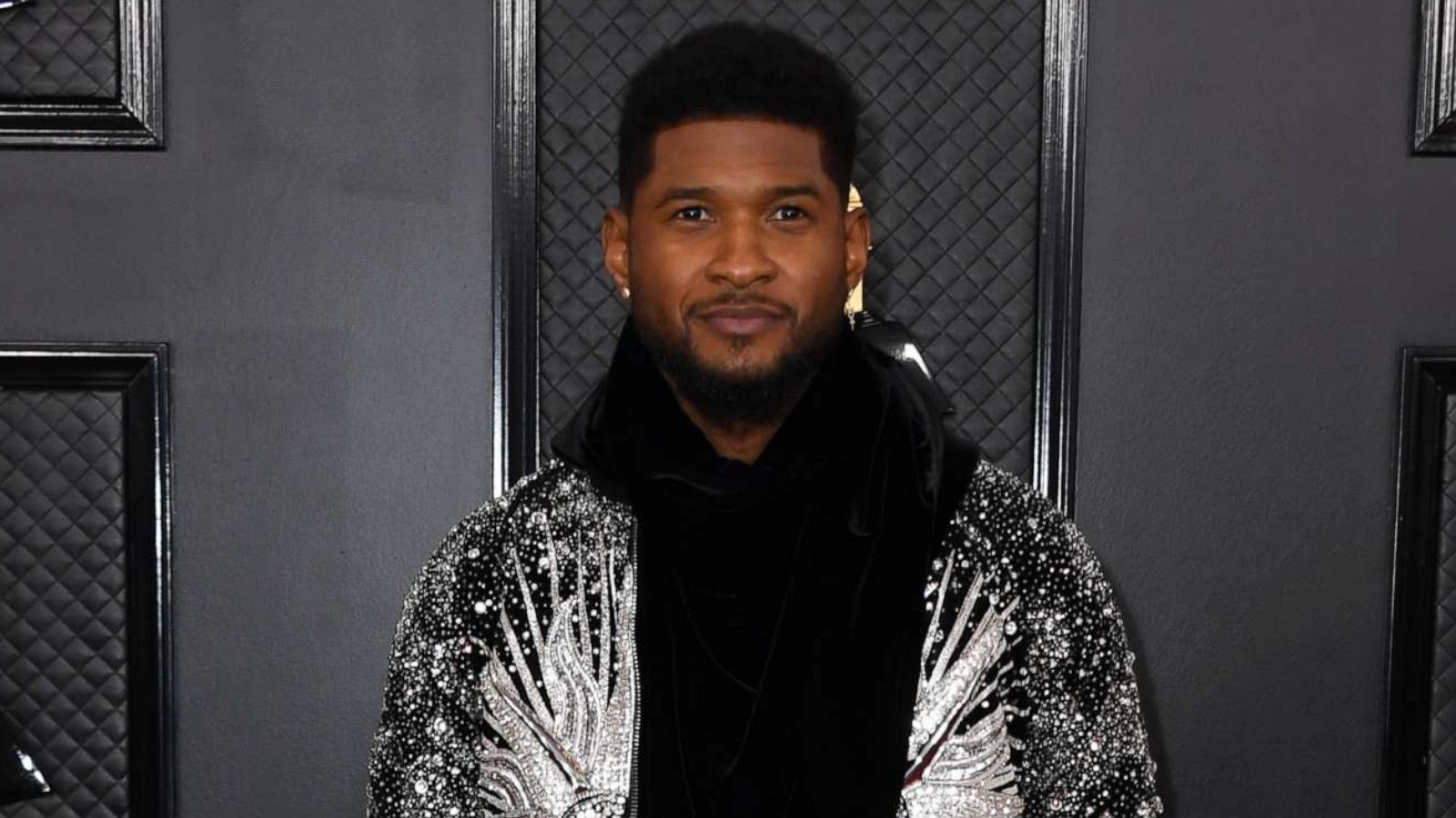 PHOTO: Usher arrives for the 62nd Annual Grammy Awards in Los Angeles, Jan. 26, 2020.