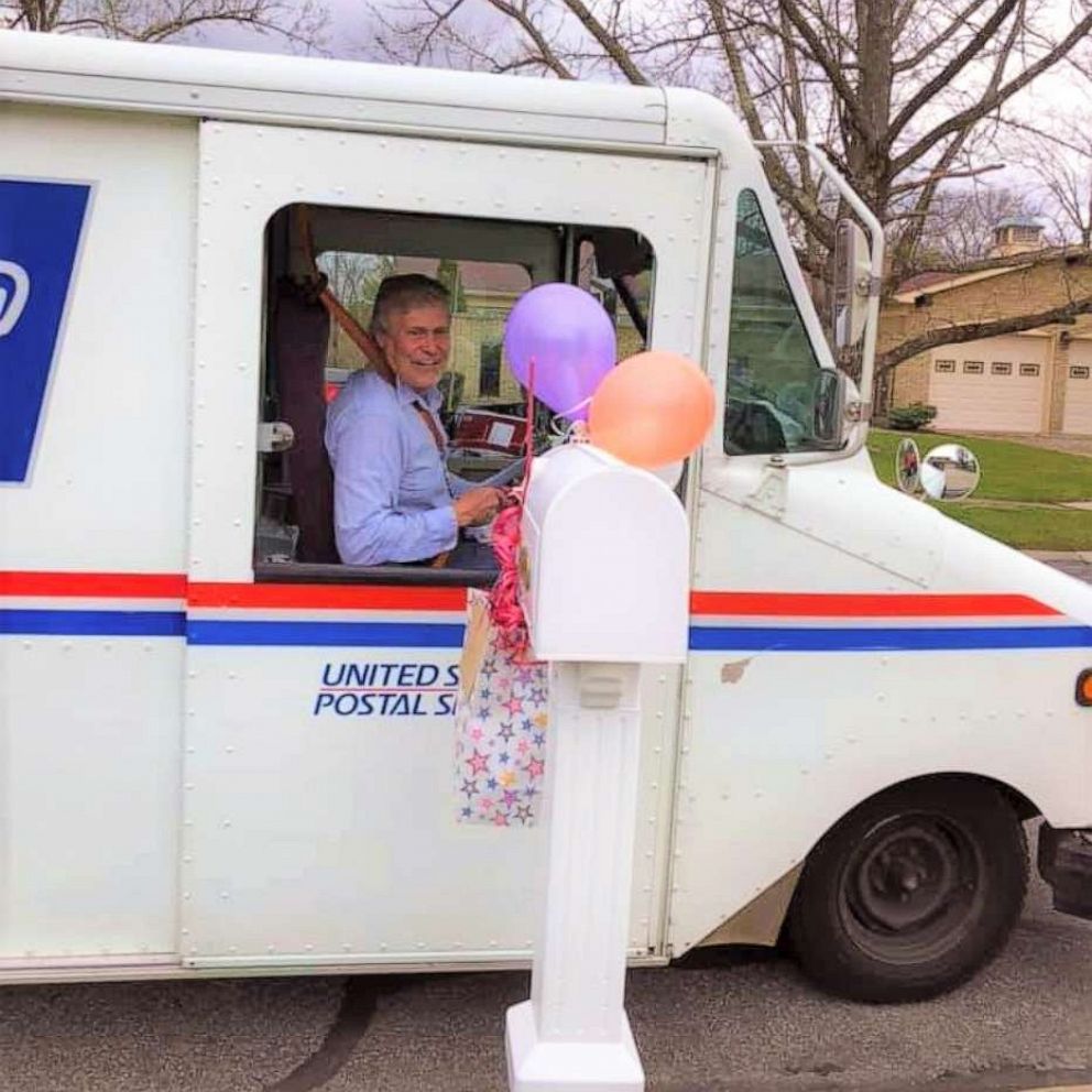 VIDEO: Mail carrier leaves special surprise for single mom battling COVID-19