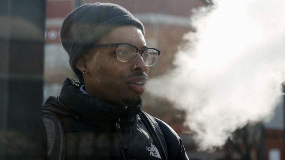 PHOTO: Chris Trotman, a social worker in Maryland told "Good Morning America" that he wants to break his vaping habit.