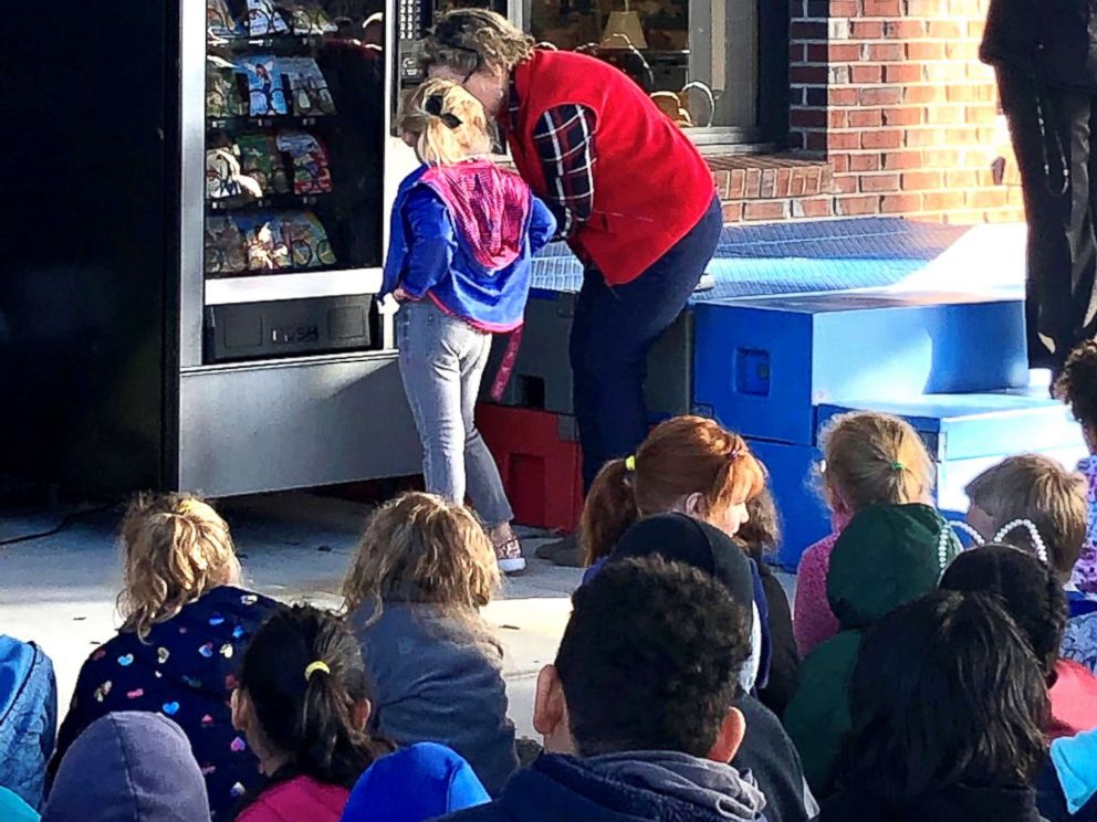 PHOTO: The book vending machine at Umatilla Elementary in Umatilla, Fla., holds more than 24 books.