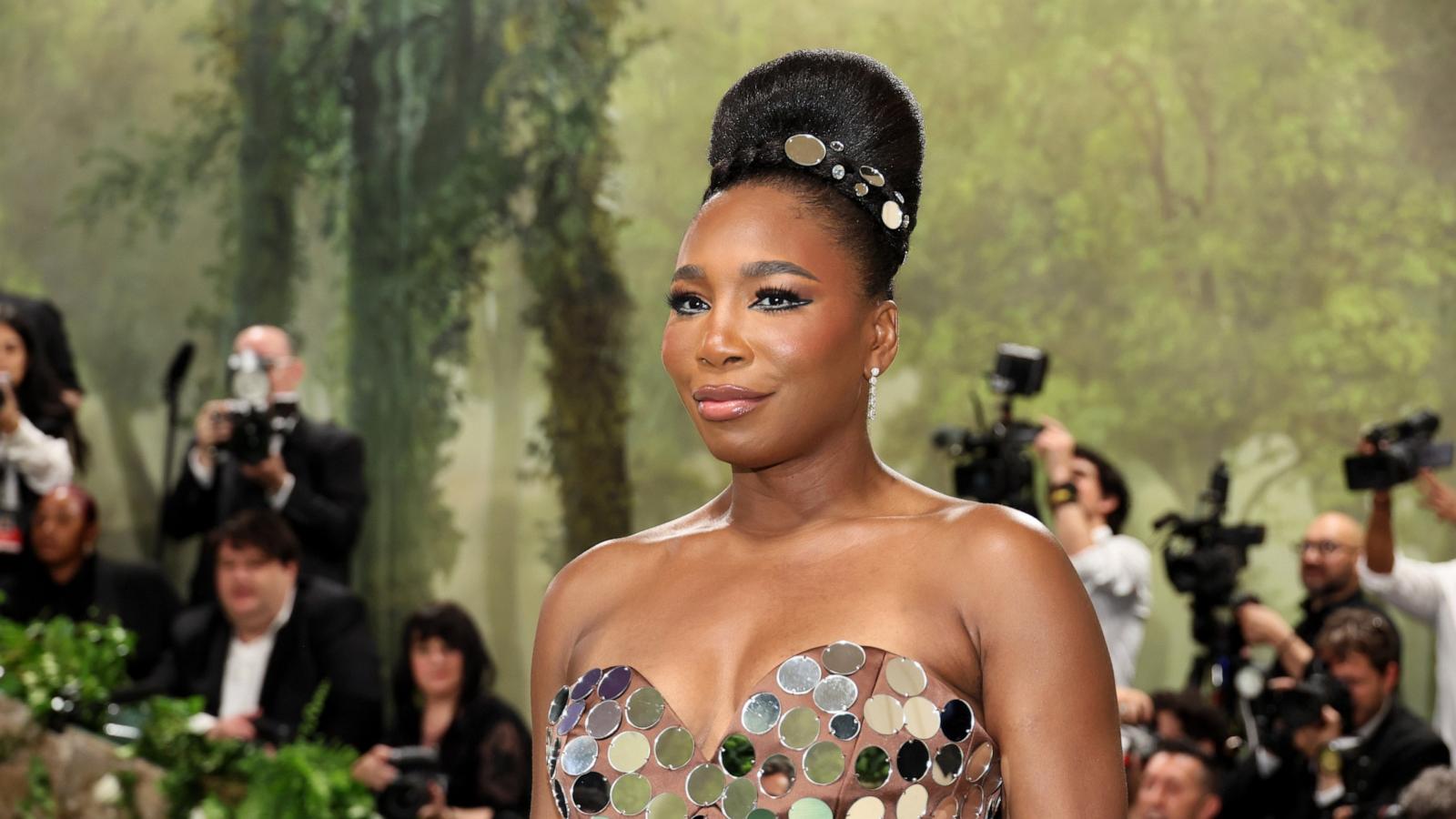 PHOTO: Venus Williams attends The 2024 Met Gala Celebrating "Sleeping Beauties: Reawakening Fashion" at The Metropolitan Museum of Art on May 06, 2024 in New York City.