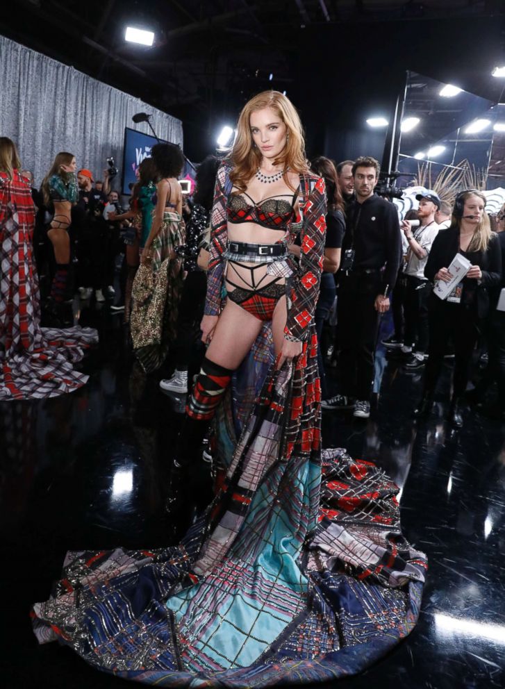 PHOTO: British-born model Alexina Graham shows off her costume backstage at the 2018 Victoria's Secret Fashion Show in NYC?.