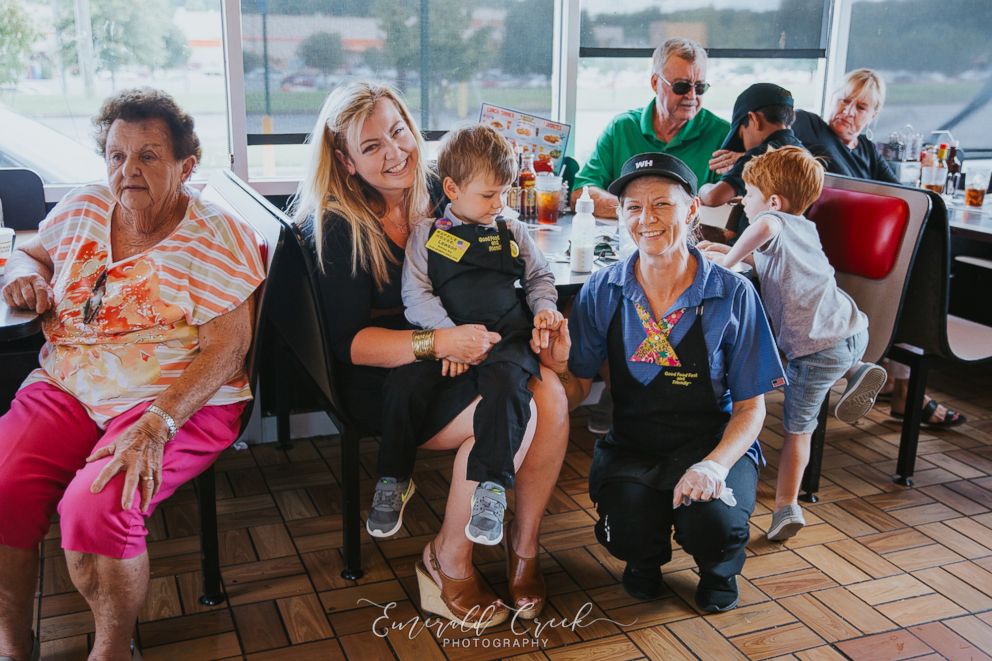 PHOTO: A young boy celebrated his third birthday at Waffle House in Buford, Georgia. 