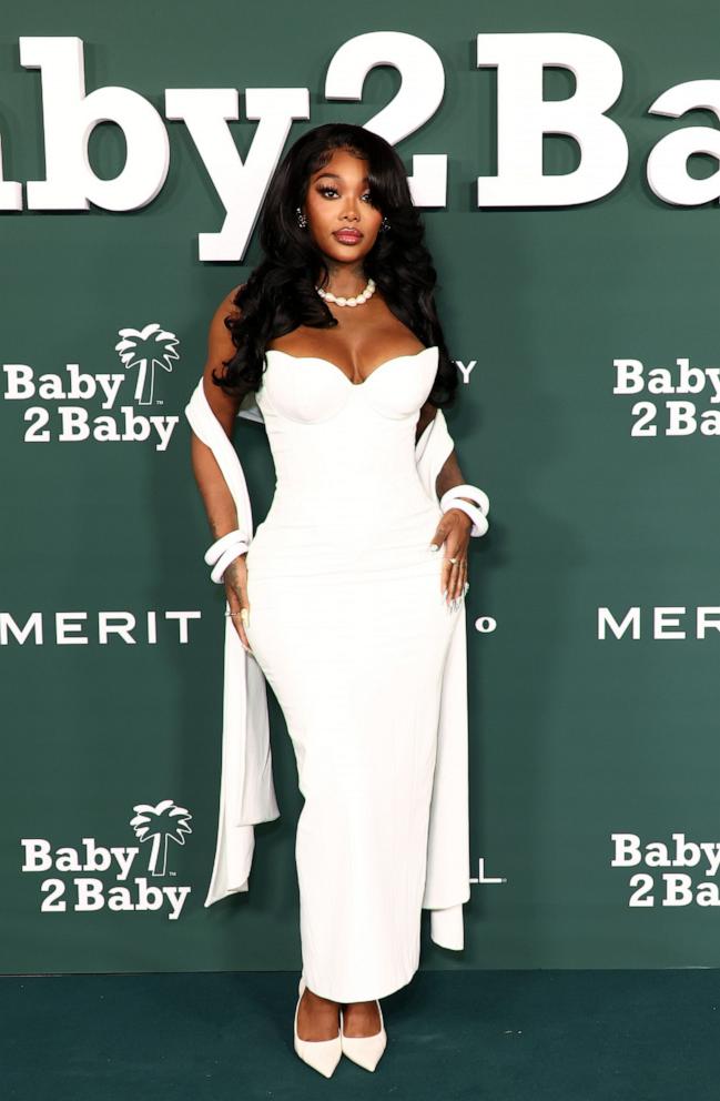 PHOTO: Summer Walker attends the 2024 Baby2Baby Gala Presented by Paul Mitchell at Pacific Design Center, Nov. 9, 2024, in Hollywood.