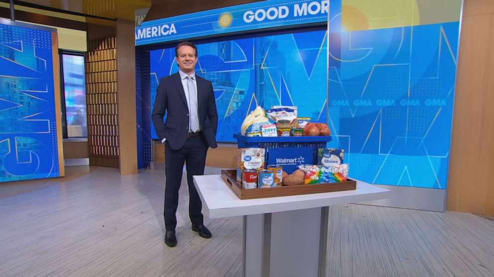 PHOTO: Walmart U.S. CEO John Furner announces the cost of a Thanksgiving meal will be less this year, Oct. 18, 2023, on "Good Morning America."