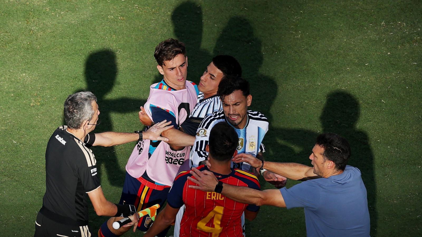 PHOTO: Leandro Paredes of Argentina and Eric Garcia of Spain have words after the FIFA World Cup 2026 final match in East Rutherford, New Jersey, July 19, 2026.