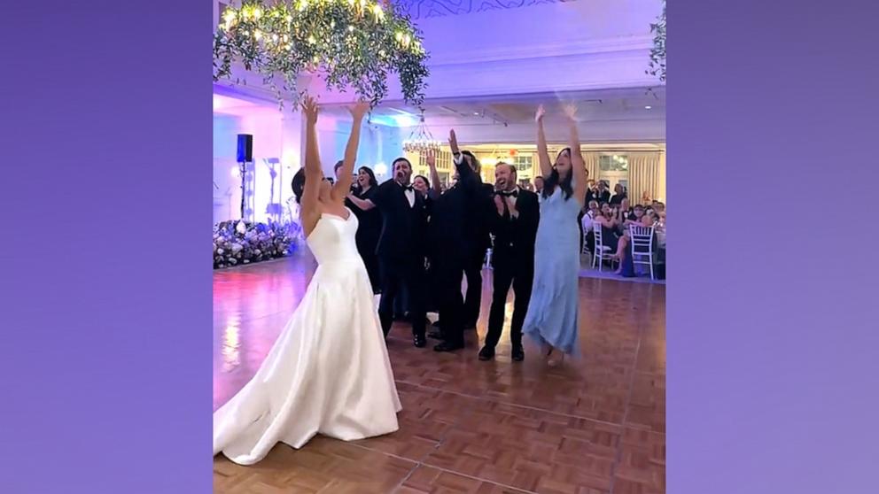 PHOTO: Bride Lori Travers was surprised with a Broadway-inspired performance at her New Jersey wedding.