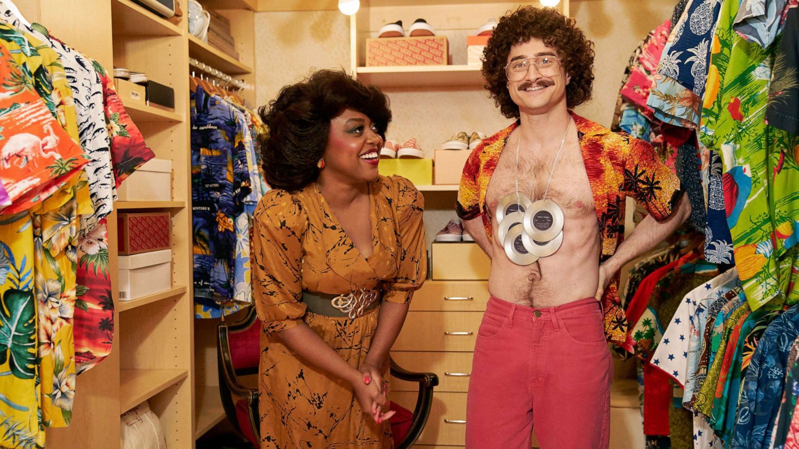 PHOTO: Quinta Brunson portrays Oprah Winfrey and Daniel Radcliffe is “Weird” Al Yankovic in "Weird: The Al Yankovic Story".