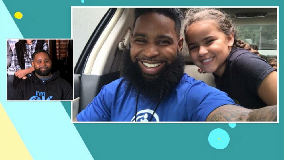 PHOTO: Wesley Hamilton, left, is pictured looking at a photo of himself with his daughter, Nevaeh on "Good Morning America," Oct. 20, 2021.