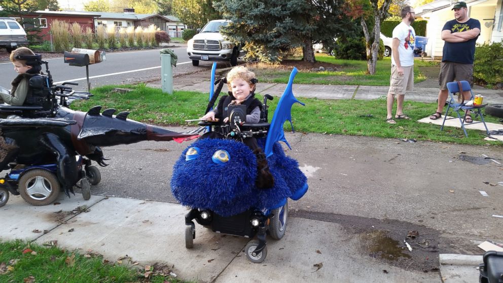 PHOTO: Magic Wheelchair founder Ryan Weimer's sons, Keaton and Bryce, play in their wheelchair costumes.