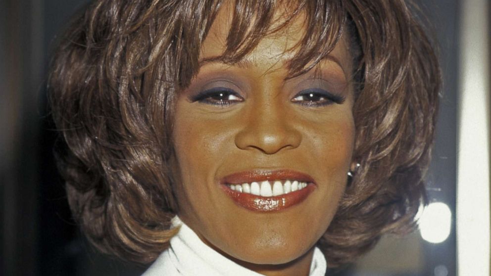 PHOTO:  Whitney Houston attends the New York City Premiere of "The Preacher's Wife" on Dec. 9, 1996. 