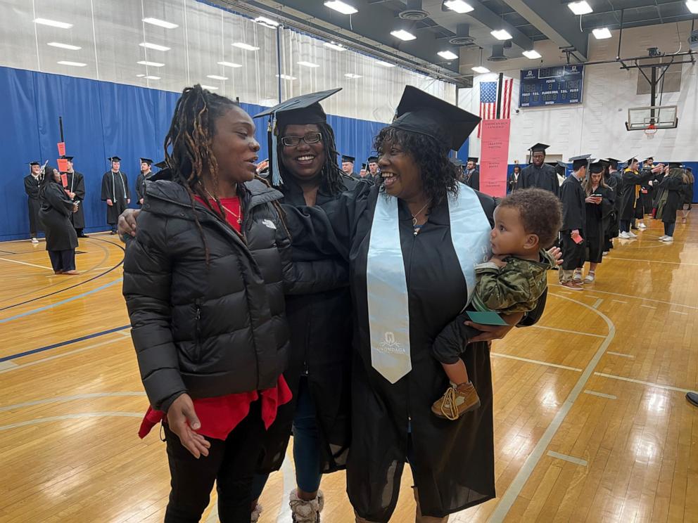 PHOTO: Barbara and Tanisha Wiggins celebrated their joint graduation with their family and friends.