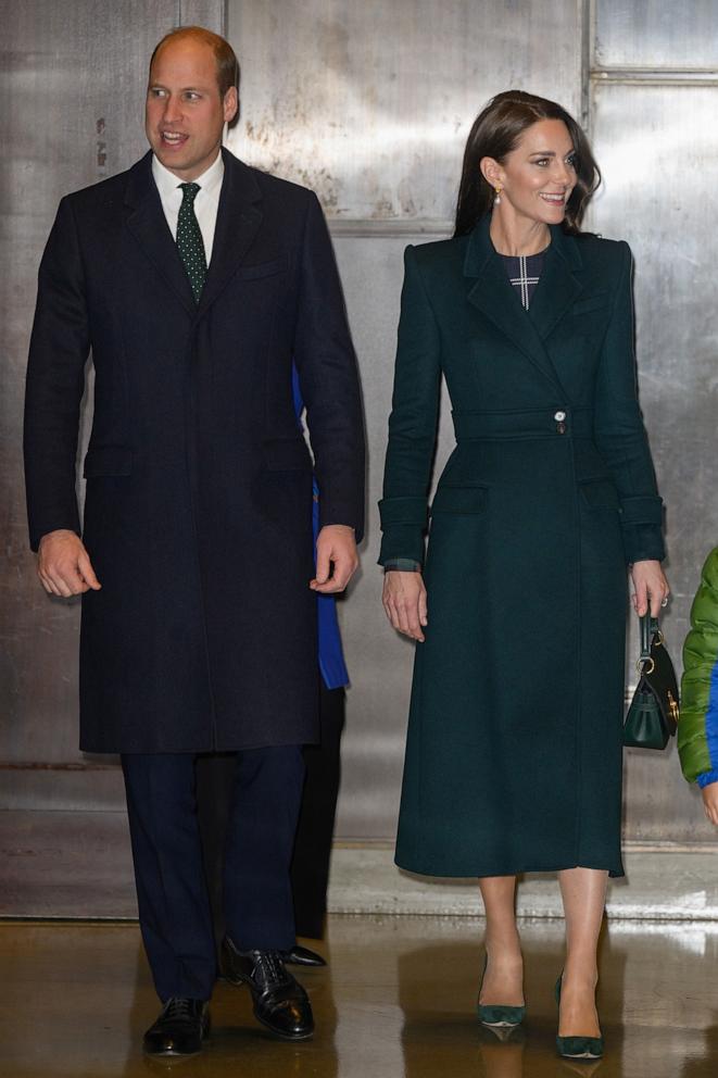 PHOTO: Prince William, Prince of Wales and Catherine, Princess of Wales visit Boston City Hall to start the countdown to The Earthshot Prize Awards Ceremony on November 30, 2022 in Boston, Massachusetts.