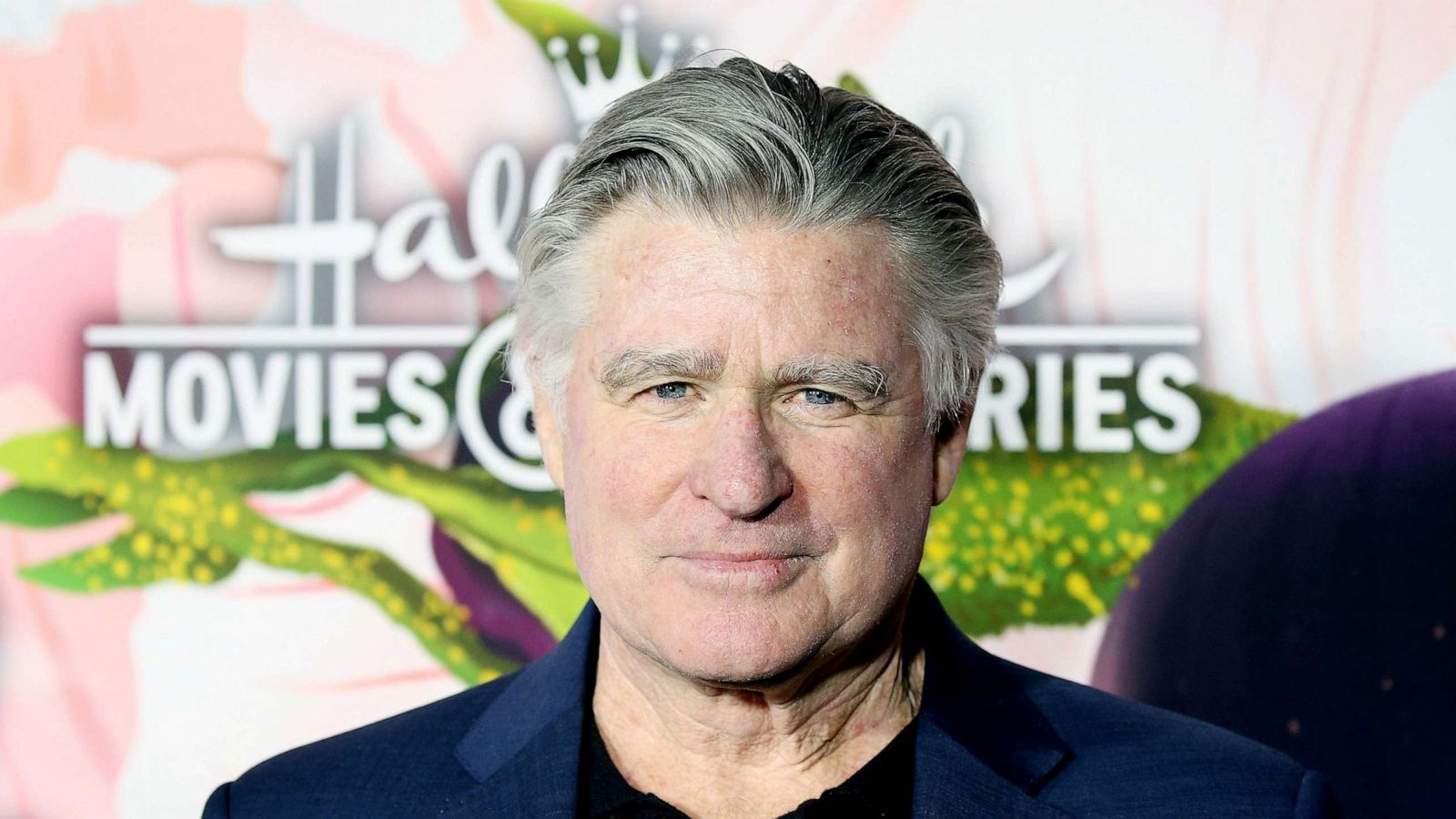 PHOTO: Treat Williams arrives to the Hallmark Channel and Hallmark Movies and Mysteries Winter 2018 TCA Press Tour held at Tournament House on Jan. 13, 2018 in Pasadena, Calif.