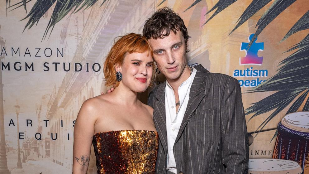 PHOTO: Tallulah Willis and Justin Acee attend the Autism Speaks Los Angeles Gala at the Taglyan Complex, Oct. 24, 2024, in Los Angeles.